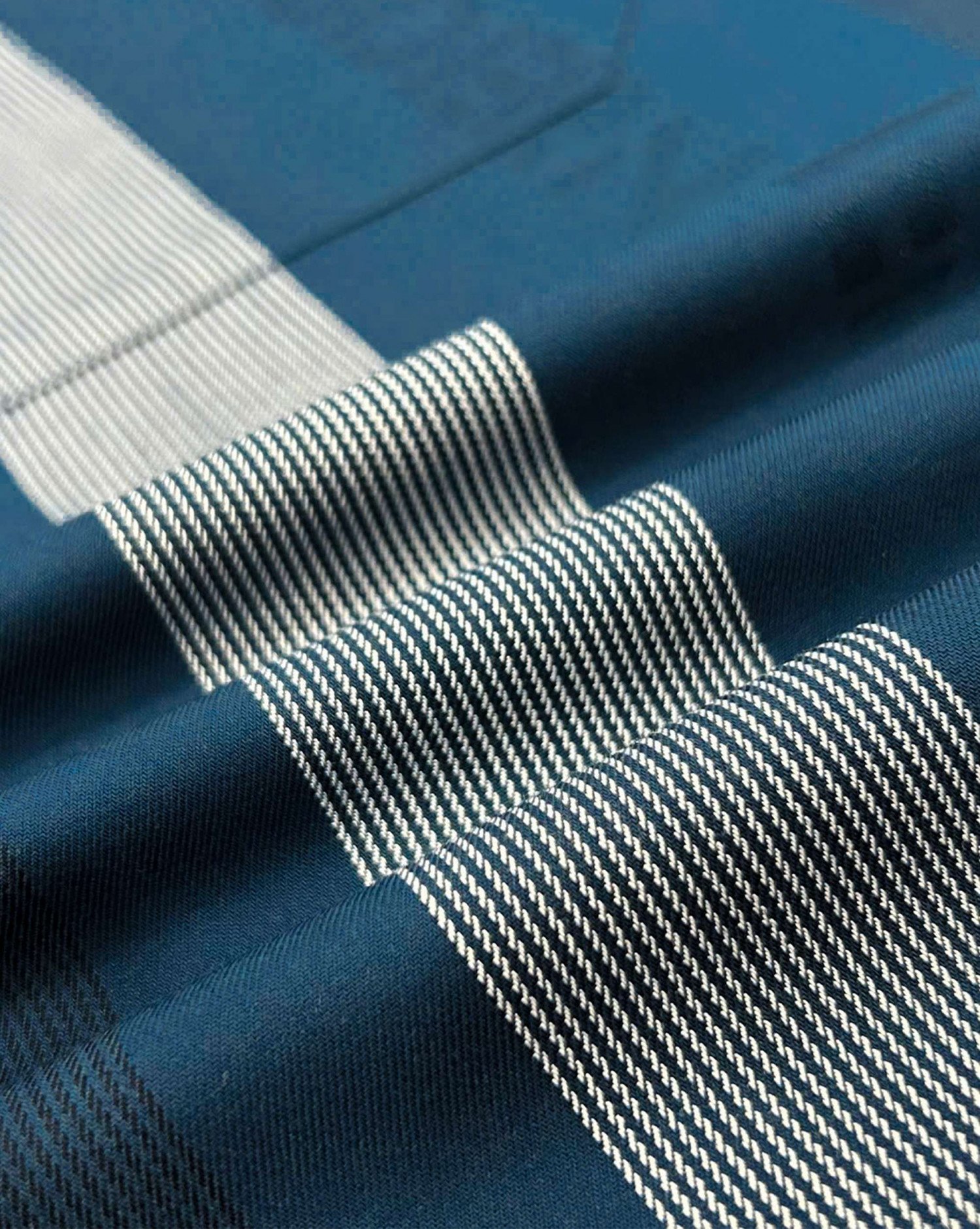 Áo Sơ Mi Ngắn Tay Nam Cao Cấp 5023 - Màu Xanh Navy Kẻ Sọc