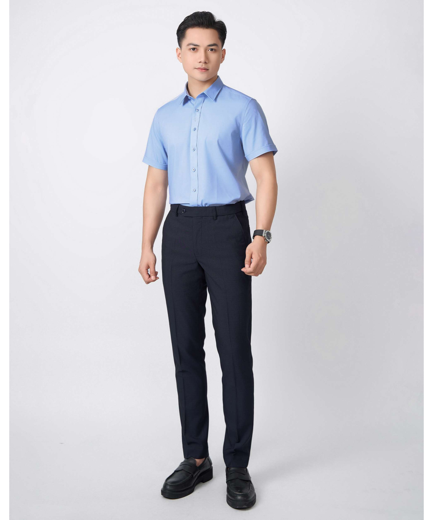 Áo Sơ Mi Ngắn Tay Nam Trơn 5019 Xanh Da Trời - Xanh Nhạt