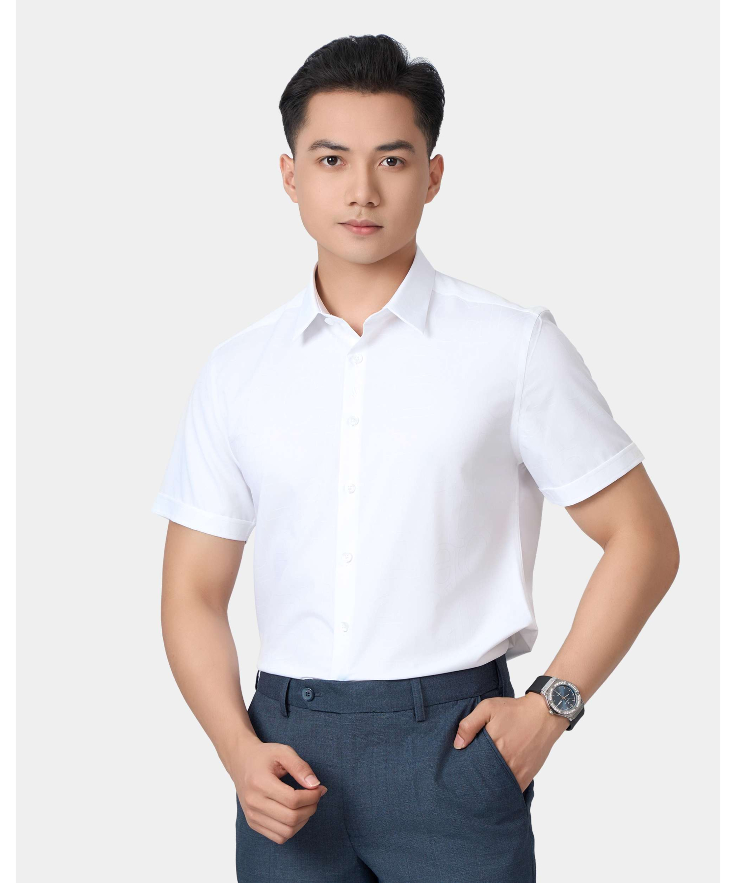 Áo Sơ Mi Ngắn Tay Nam Màu Trắng Họa Tiết Chìm 5035W
