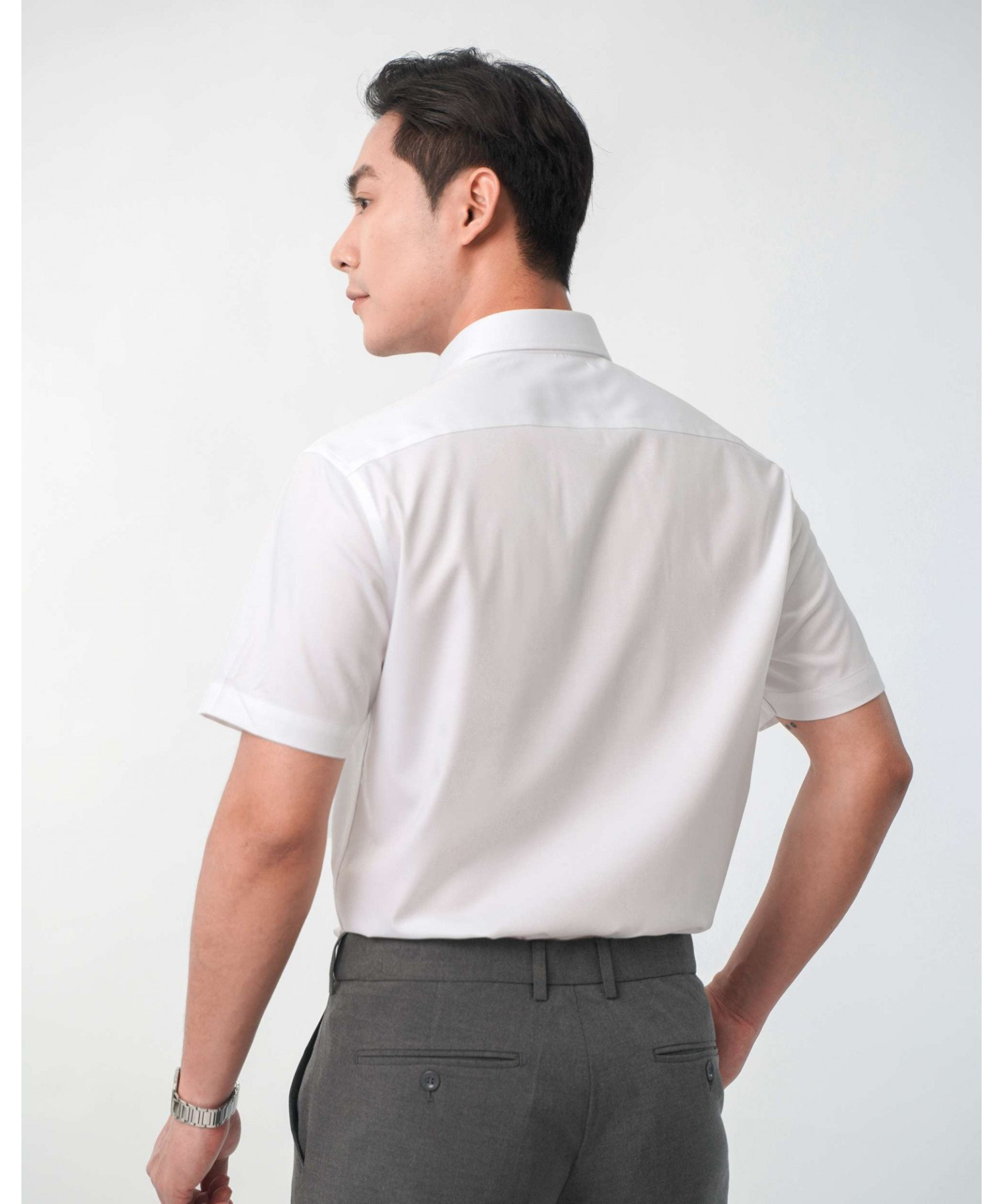 Áo Sơ Mi Ngắn Tay Nam Kẻ Ô 5011 - Trắng