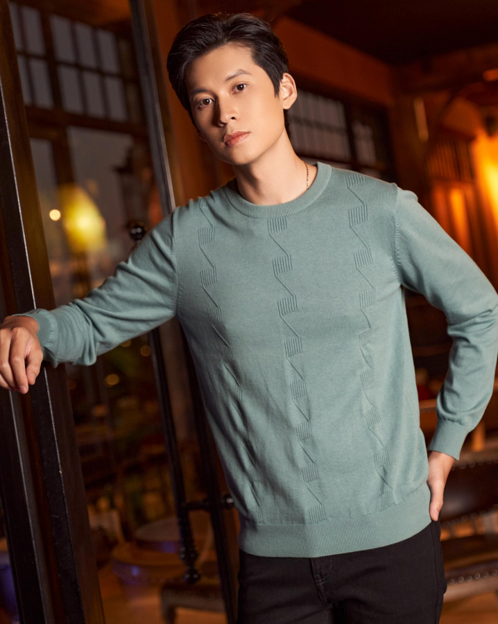 Áo Len Nam Cotton Họa Tiết 2004 - Xanh Nhạt