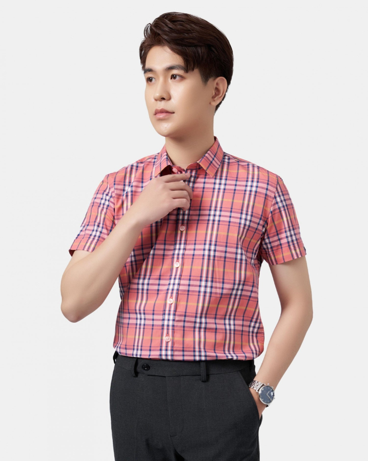 Áo Sơ Mi Ngắn Tay Nam Họa Tiết Kẻ 4015A Hồng