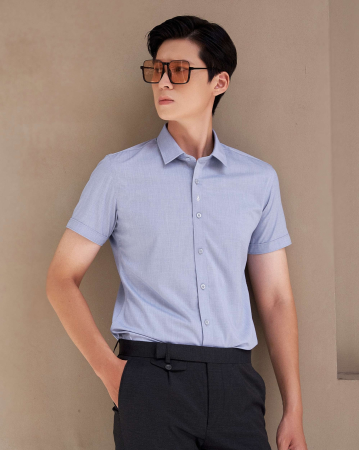 Áo Sơ Mi Ngắn Tay Nam Vải Xước 2053 Xanh Nhạt