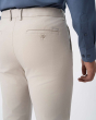 Quần Kaki Nam Dáng Carrot Trơn 4002 Trắng