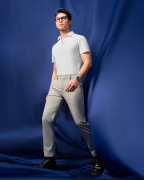 Áo Sơ Mi Ngắn Tay Nam Màu Trắng In Chữ Vulcano 5024A