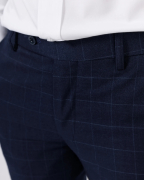 Quần Âu Nam Hoạ Tiết Kẻ Caro Trẻ Trung Màu Xanh Navy 3001A