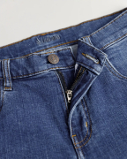 Quần Jeans Nam Dáng Slim Basic Màu Xanh 3011A