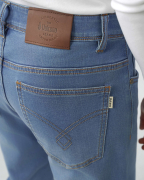 Quần Jeans Nam Dáng Suông Màu Xanh Nhạt 4017A
