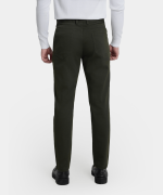 Quần Khaki Nam Dáng Carrot Fit KC.25.A1 - Xanh Rêu
