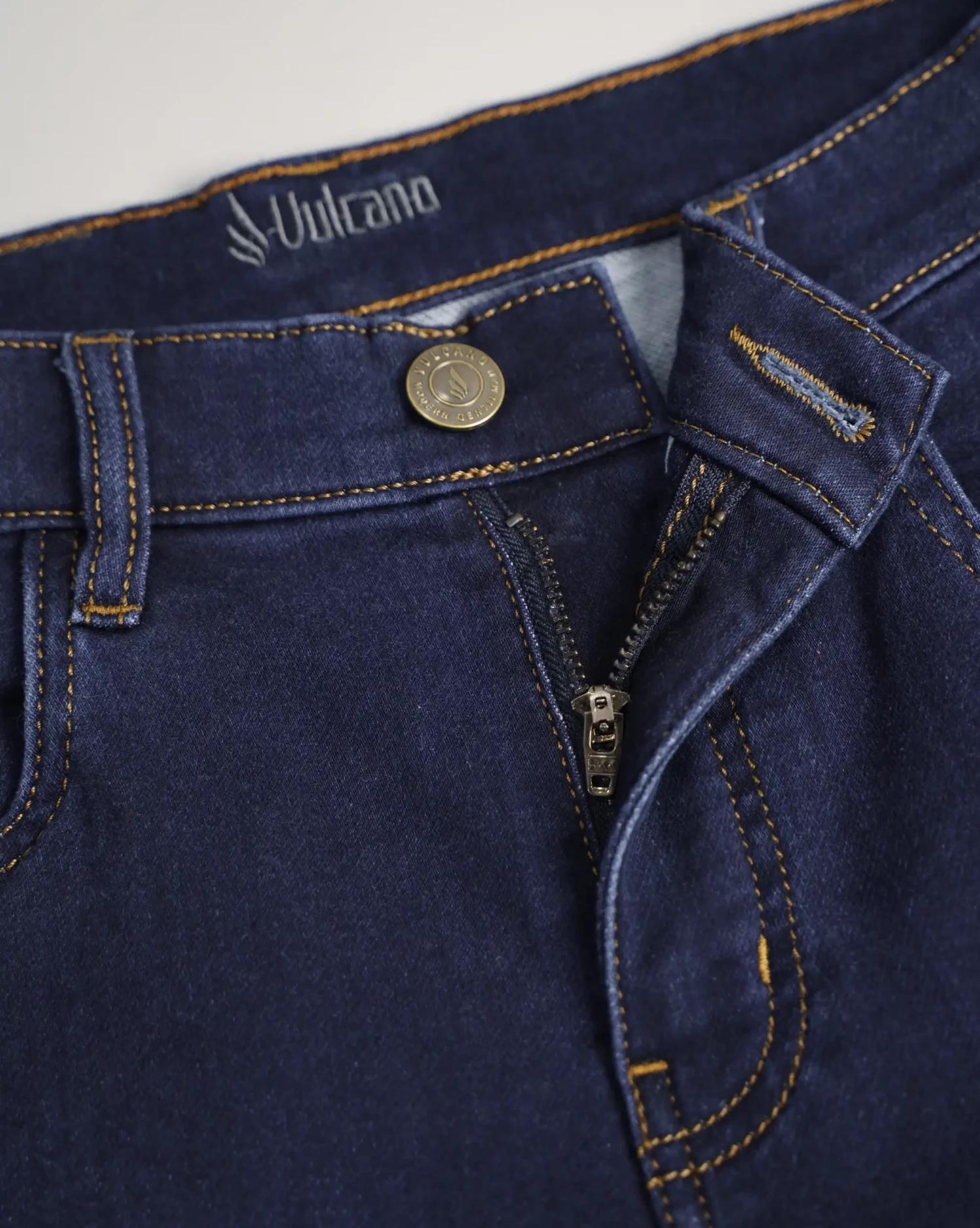 Quần Jeans Nam Dáng Slim Màu Xanh Đậm 4002A