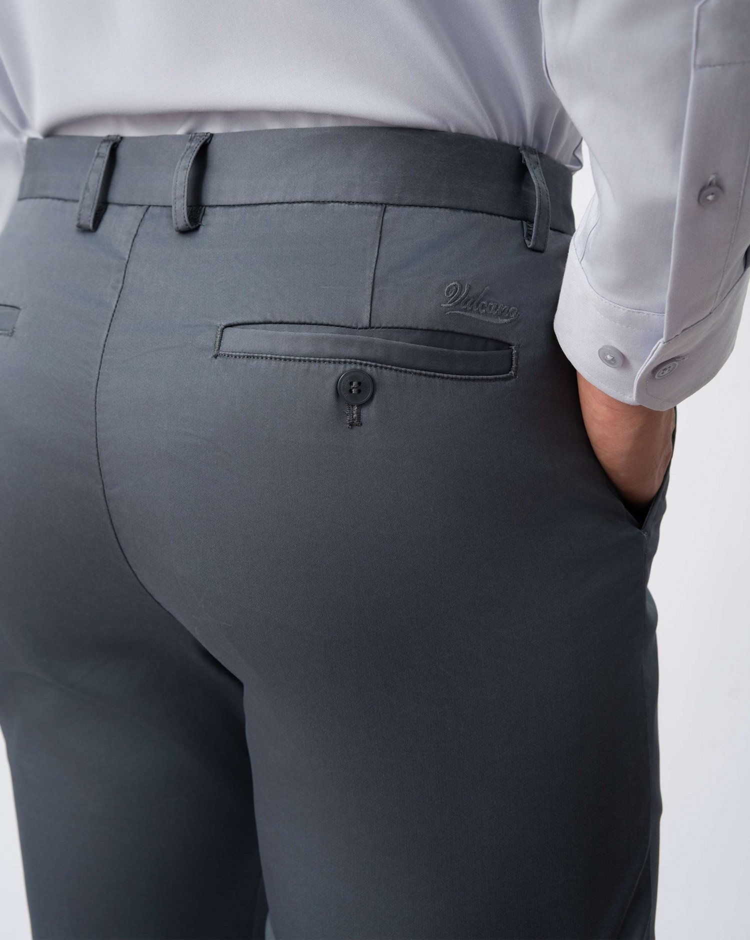 Quần Kaki Nam Dáng Carrot 4001 - Màu Ghi